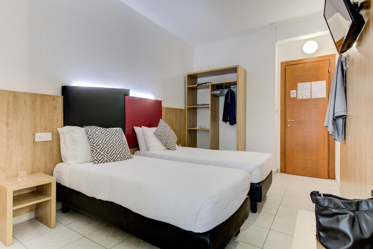 Hotel Grazia Riccione Esterno foto