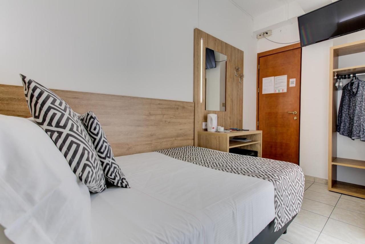 Hotel Grazia Riccione Esterno foto